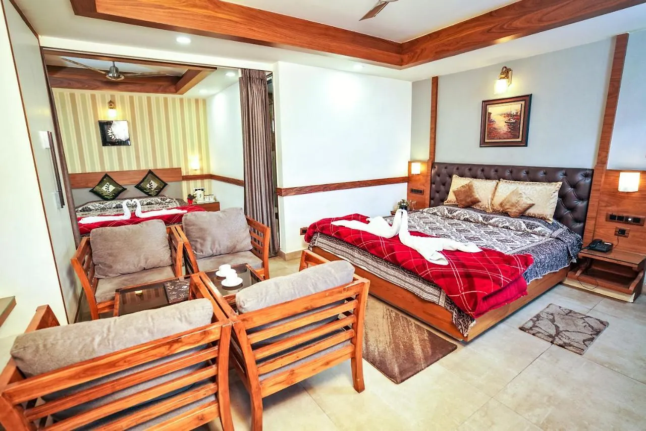 Mayur Hotel Bar And Restaurant Shimla