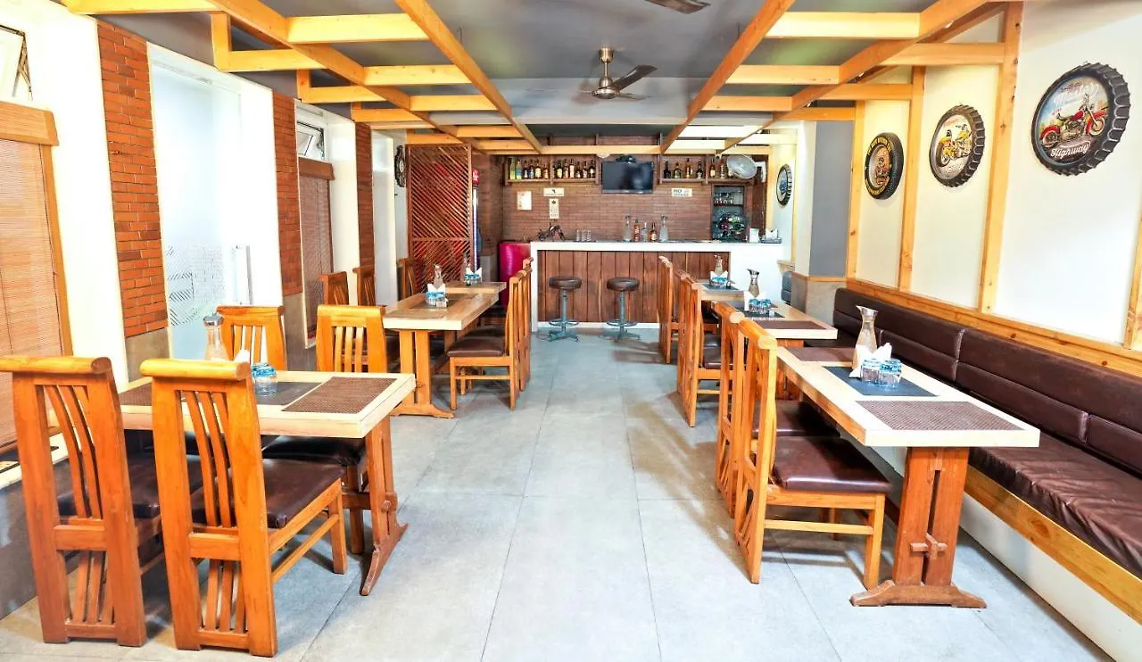 Mayur Hotel Bar And Restaurant Shimla India