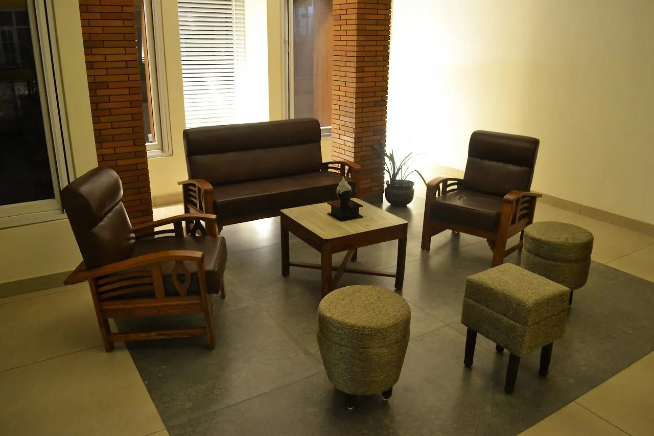 Mayur Hotel Bar And Restaurant Shimla Indien