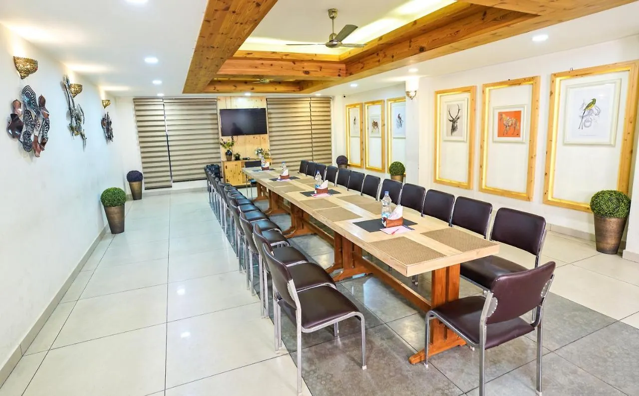 Mayur Hotel Bar And Restaurant Shimla 2*,  Indien